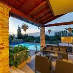 Villa In Istria With Pool And Sauna